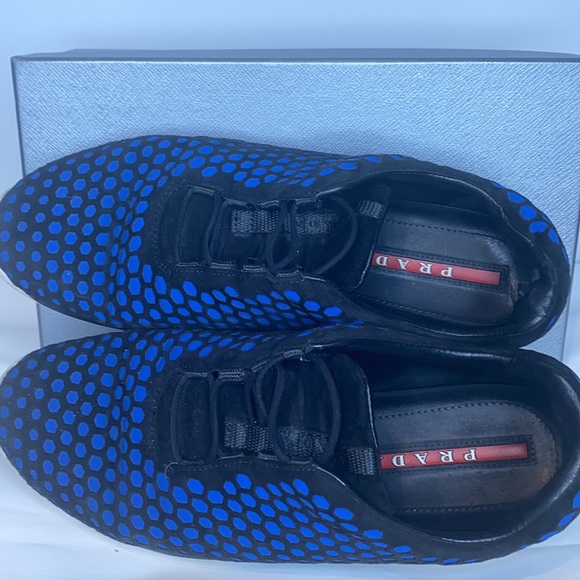 Women’s Prada sneakers size 9.5 (40) - Picture 4 of 7